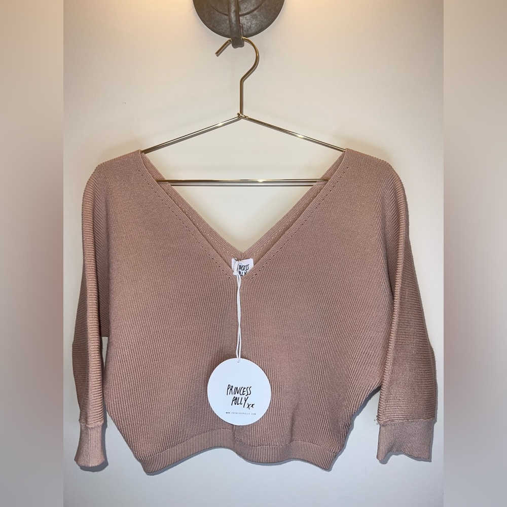 ⭐️Host Pick⭐️ Princess Polly Love More Knit Top Nude Cropped V-Neck NWT - Picture 1 of 9